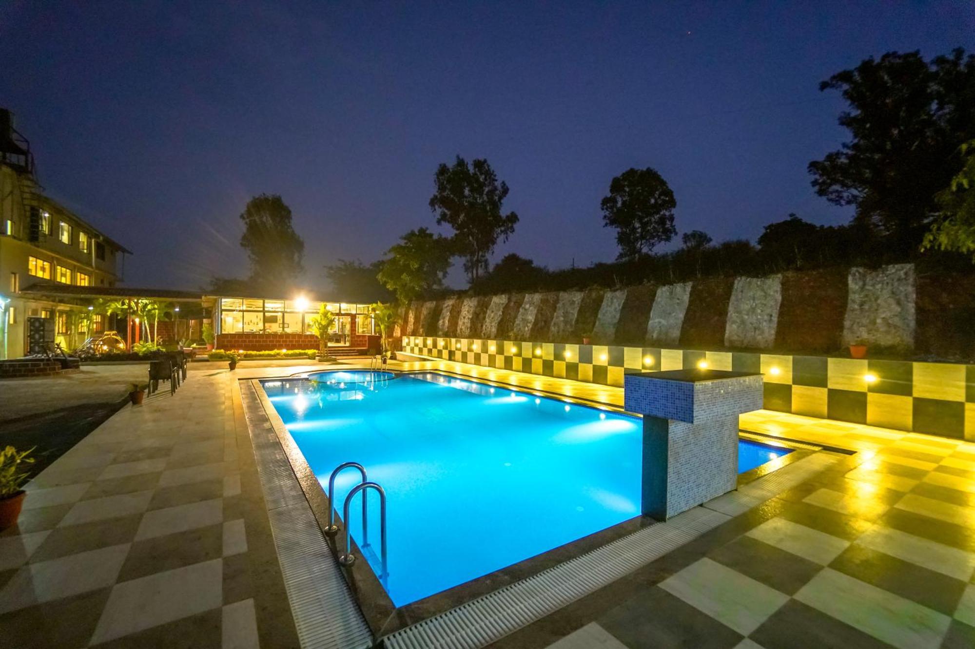 Treebo Jeevan Village Panchgani Exterior foto